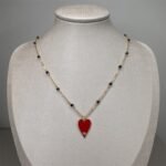 Colar Bolinhas Pretas Coração Vermelho-1091624308