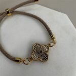 Pulseira Lucky Us-986640554