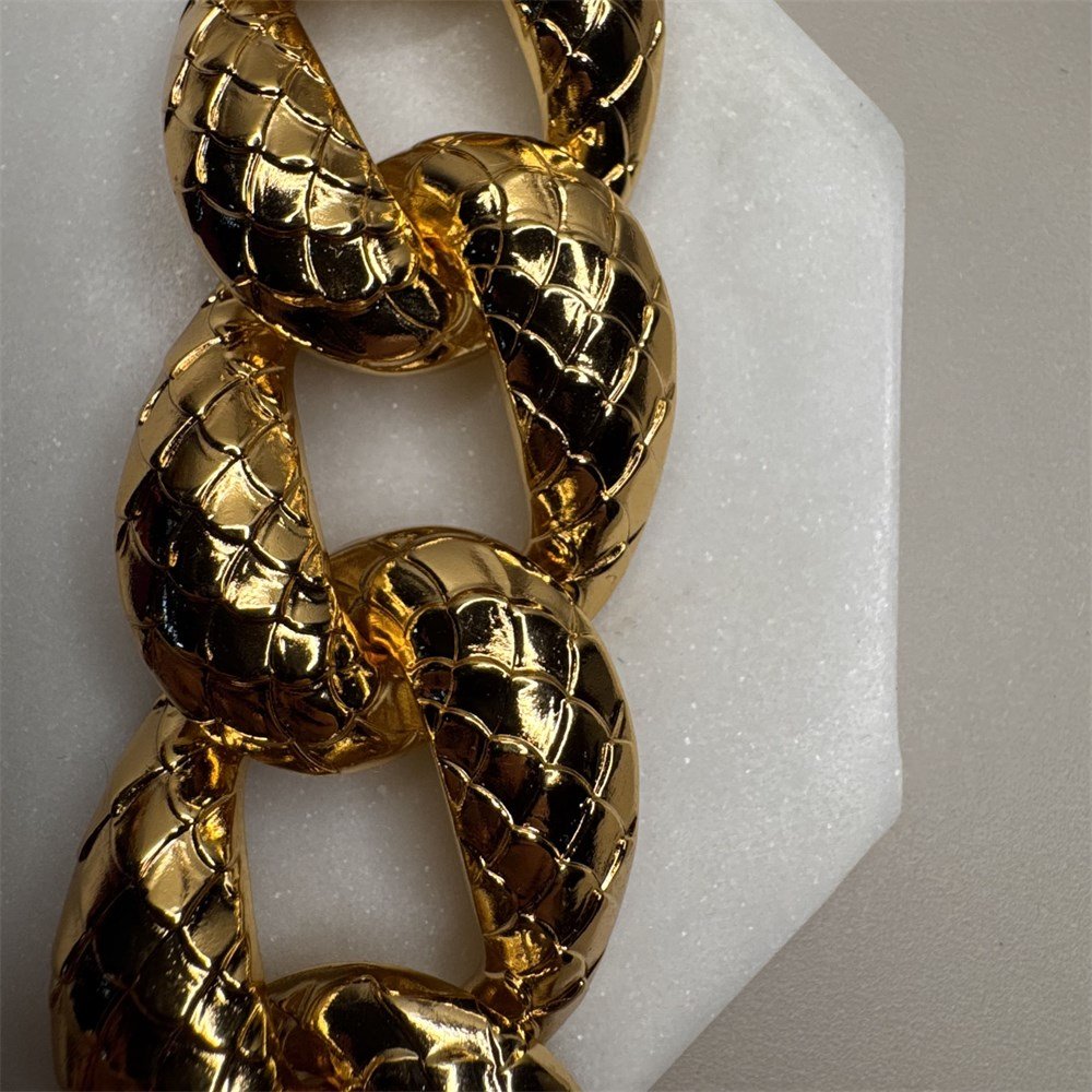 Pulseira Elos Escamados Dourado-843996618