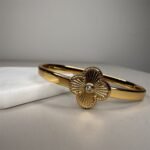 Pulseira Bracelete Trevo Dourado