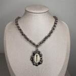 Colar Medalha Orgânica Búzio Ródio Branco-1979741309